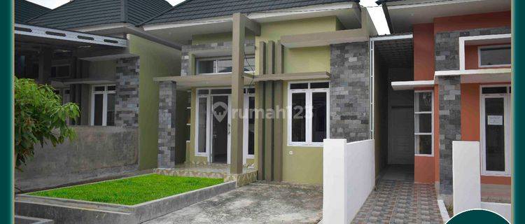 DIJUAL RUMAH CANTIK GAYA MINIMALIS DI TENGAH KOTA PEKANBARU! 1