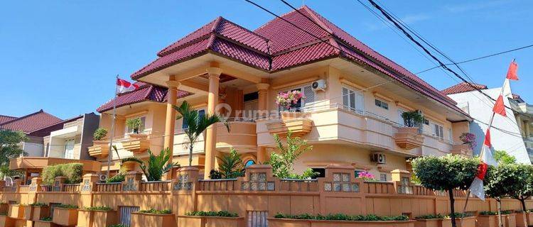 Rumah Mewah Hook 2 Lantai Di Komplek Al 1