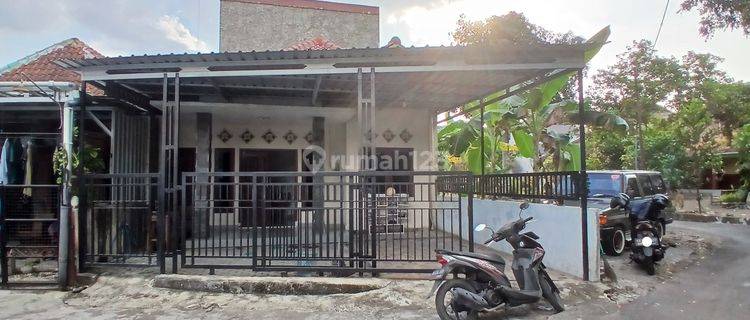 Rumah Second 2 Lantai Dekat Pamela 7 Di Kalasan Sleman 1