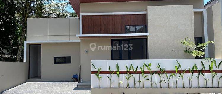 RUMAH SIAP HUNI DEKAT SMAN 1 SLEMAN DI DEPOK SLEMAN 1