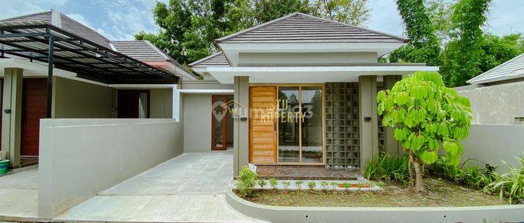 Rumah Baru Dan Siap Huni Dekat Maguwoharjo 1