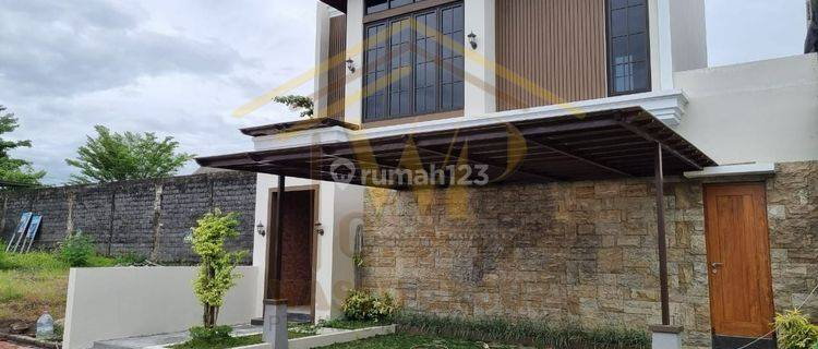 RUMAH 2 LANTAI SIAP HUNI AKSES MUDAH DEKAT SLEMAN CITY HALL 1