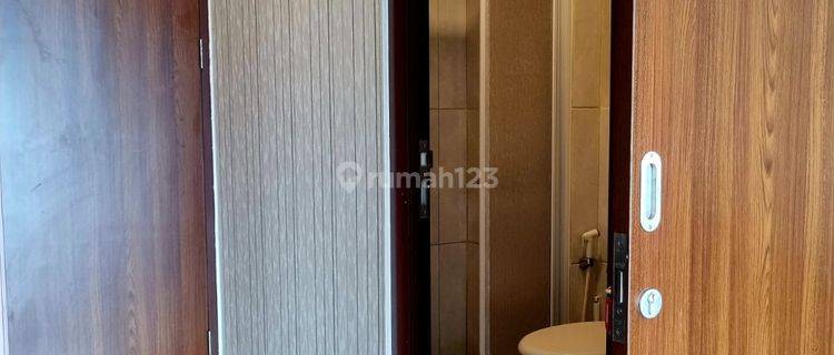 Dijual Apartemen Studio Lantai Rendah Furnished Siap Huni 1