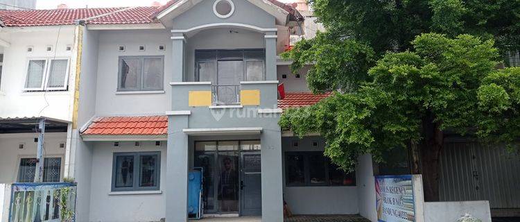 Jual Sewa Rumah Semi Ruko di Holis Regency 1