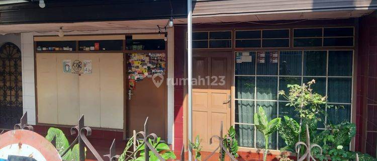 Rumah Perlu Renovasi di Babakan Jeruk Cocok Jadi Kos Kost 1