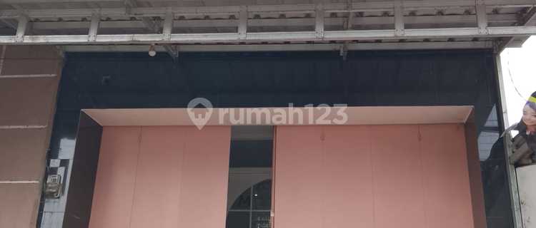 For Rent 2-Story Shop House Ready to Use City Center Sindang 1