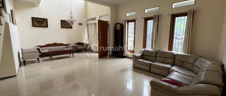 Disewa./ Dijual Rumah 2lt Bagus Di Cirebon Kota 1