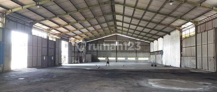 Disewakan Gudang 1260 m2 di Gebang Ilir, Cirebon 1
