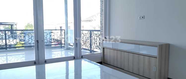 For Rent Nice 2-Story House In Pegambiran Residence 1