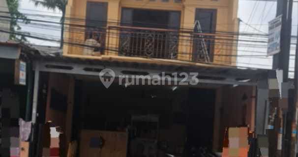 For Rent 3-Story Shop House by Main Road in Jatimekar, Bekasi - Very Strategic Location 1