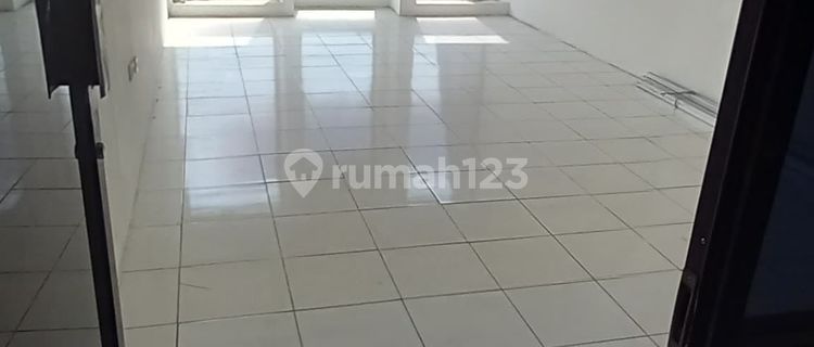 Ready-to-Use Shop House with 30 m² Length in Jatiasih, Bekasi City. 1