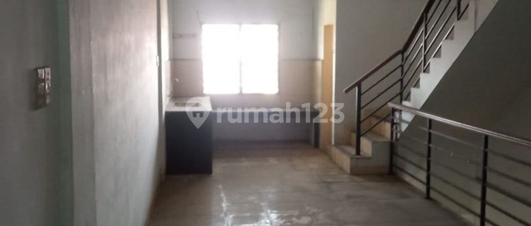 For Rent, Ready-to-Occupy Shop House in Sunggal Area, Main Road Ringroad. 1