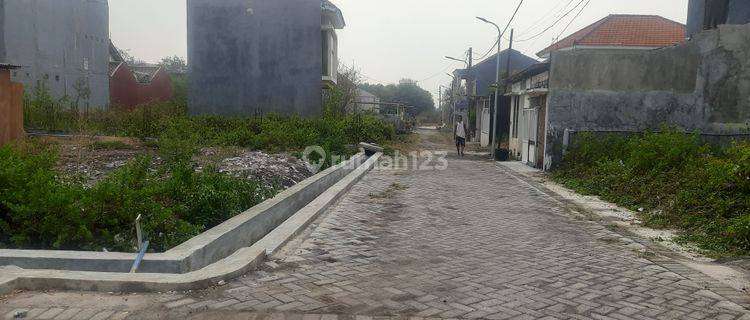 Dijual Tanah Surat SHM Luas 90 m² Dekat Kampus UPN 1