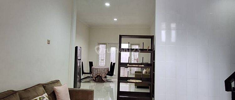 Rumah Furnished Dekat Ugm Dan Al-Azhar School Yogyakarta  1
