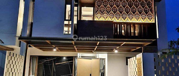 Rumah Mewah Dekat Metland Puri Green Lake City Private Toll 1