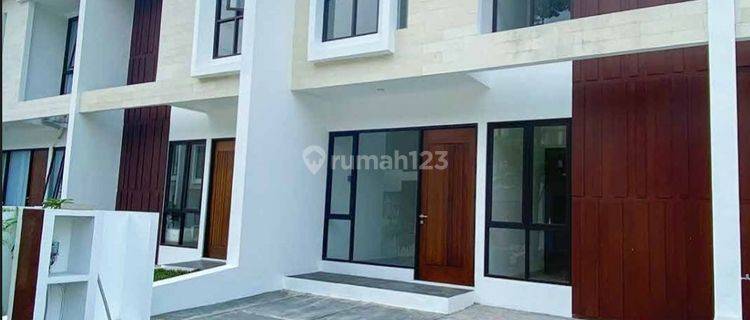 Dijual Cepat Rumah 2 Lantai Bagus Di
ananta Residence, Buana 1