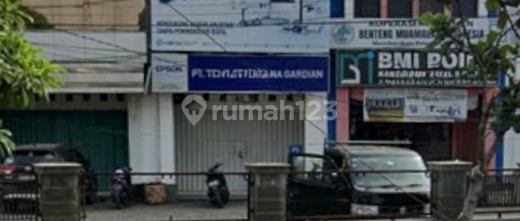 For Rent: 2-Story Shop House on Pemuda Street, Cirebon 1