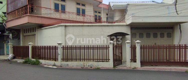 Disewakan Rumah 2 Lantai Di Jalan Basalamah Cirebon 1