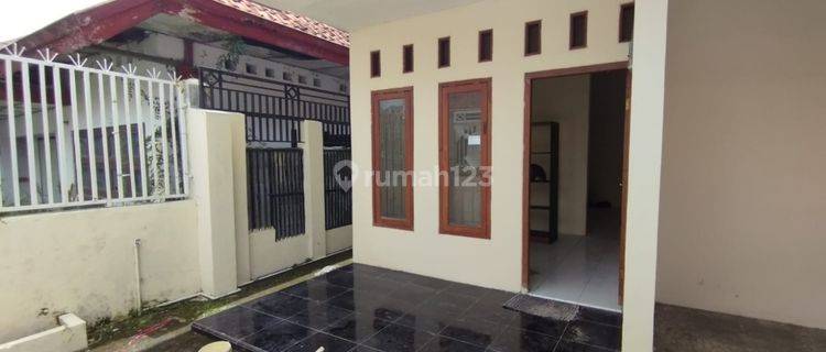 Disewakan Rumah Di Jln Pekalangan Tengah Cirebon  1