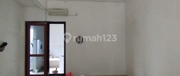 Disewakan Rumah Di Komplek The Gardens Talun Cirebon 1