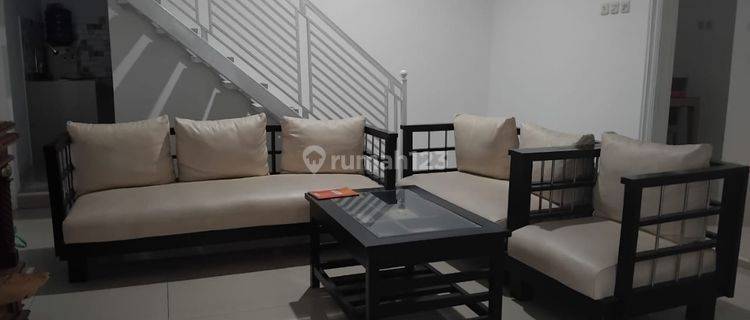 Disewakan Rumah Lux Di Perumahan Area Perjuangan Cirebon 1