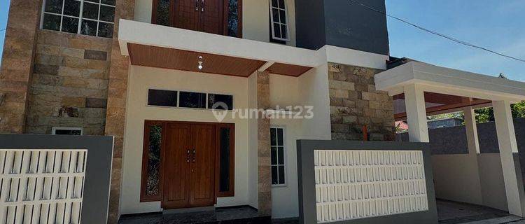 Dijual Rumah Cantik Posisi Hook, Dekat Pasar Jangkang Di Ngemplak 1