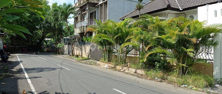 Attractive House on the Side of the Main Road in the Lower Jimbaran Area, Jimbaran Kuta, Bali 082341200214 1