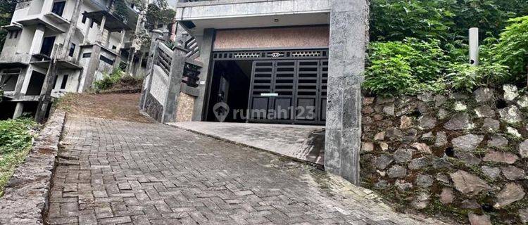 Villa Asri Furnitur Lengkap Bisa Nego Di Prigen Pasuruan 1