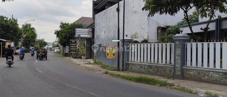 Tanah Luas Strategis Di Jalan Utama Belakang Polsek Patrang Jember 1