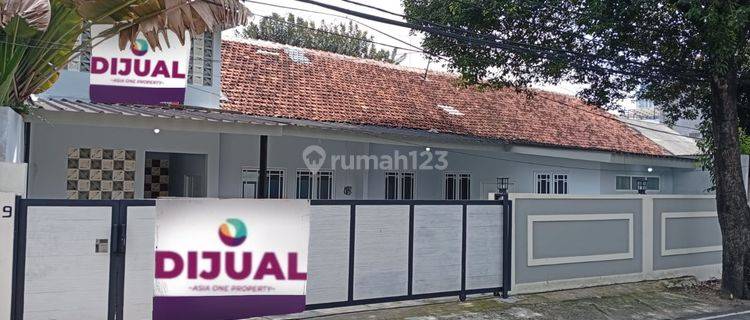 Rumah Luas Full Renovasi Lokasi Strategis di Bendungan Hilir 1