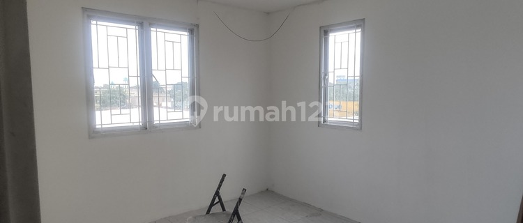 Shop House Business Space with Good and Affordable Location in Bantar Gebang, Bekasi. 1