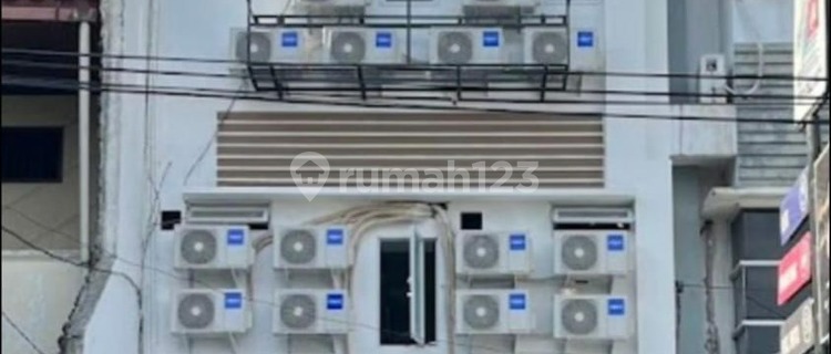 Exclusive Boarding House with a Strategic Location in BSD Tangerang 1