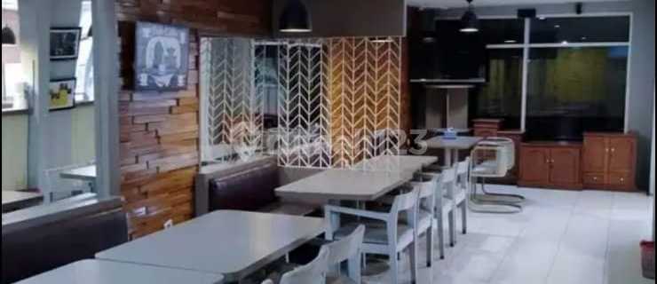 Translated to English:  
Ruko Ex Cafe 2 Floors Strategic Location Busy Access in Pondok Kelapa 1