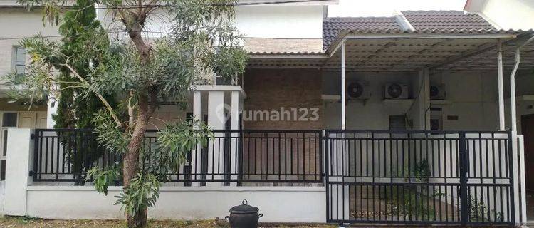 Rumah Bagus Di Valencia Garden Dekat Juanda 1