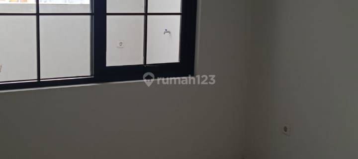 Rumah Semi Furnished di Turangga Bandung 1