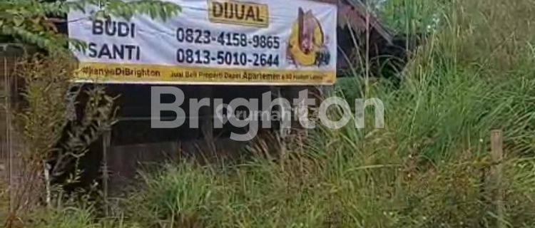 Rumah Kayu beserta tanah 1