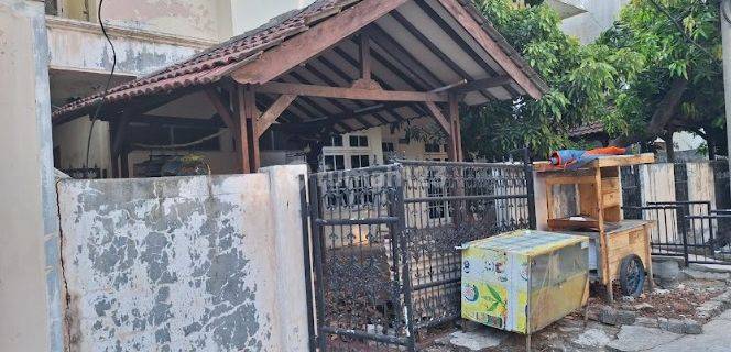 Dijual Rumah Gandeng di Komplek Perumahan Sunter Graha Pratama 1