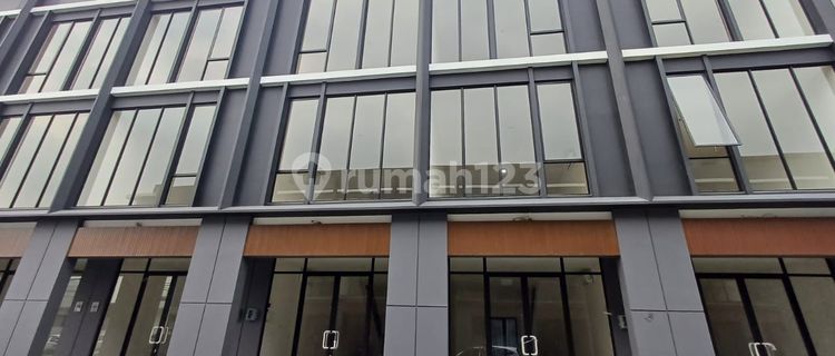 Ruko Gandeng 2 Baru di Hampton Avenue Gading Serpong 1