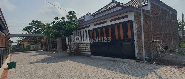 Rumah Dijual Dekat Rs Dr Oen Solo Baru 500 Juta An 1