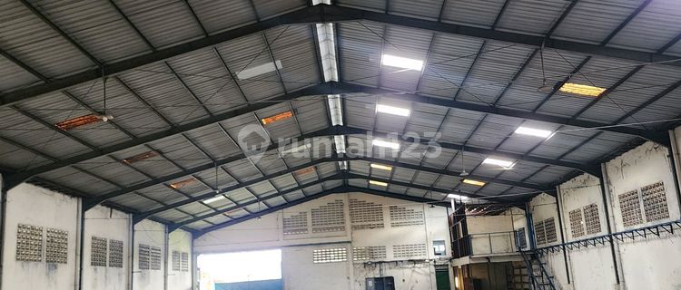 Dijuak Cepat Gudang Pgr Jln Nasional Kartosuro Sukoharjo Solo 2000mtr 1