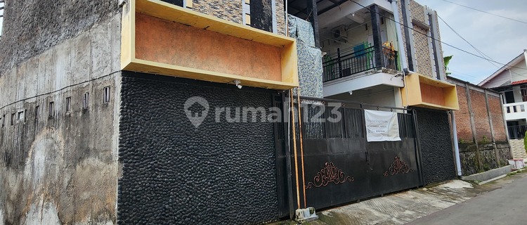 Dijual Cepat Kost Dekat The Park Mall Solo Baru 3 Milyar 1