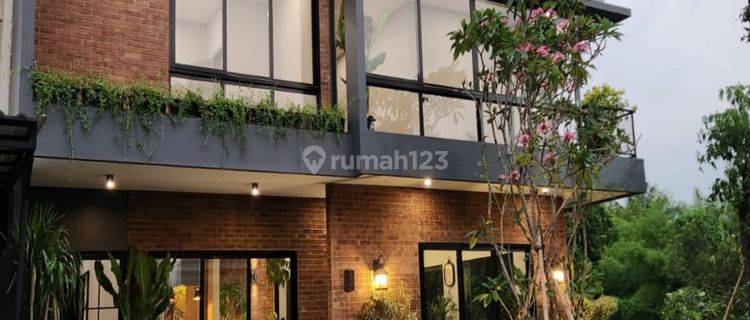 Di Jual Rumah Design Mandiri Di Delatinos Bsd 1