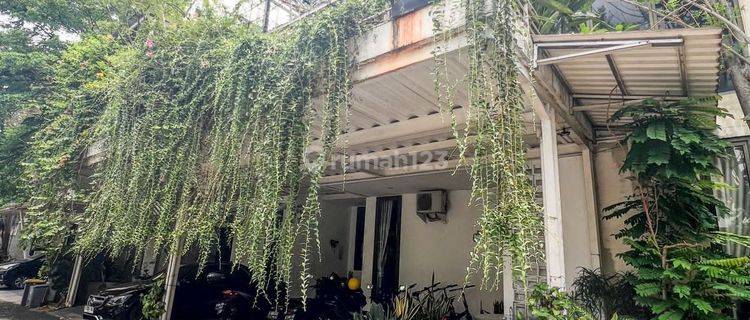 Rumah 2 Lantai Bagus Shm Di Tengah Pusat Jakarta Selatan  1