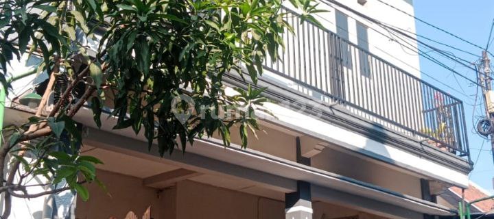 Two-Story House for Rent, Well-Maintained Ready to Occupancy, City Center, Sawojajar, Malang 1