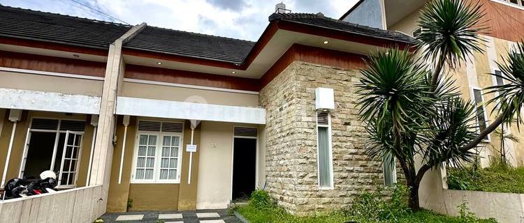Villa Super Murah, Siap Huni, Lokasi Strategis, Pesanggrahan, Batu 1