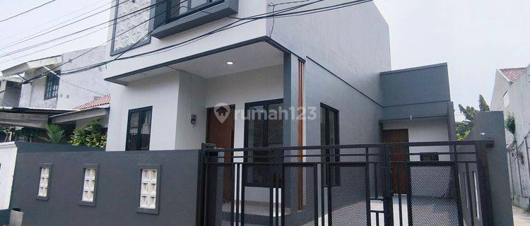 Rumah 2 Lantai Sangat Mewah Di Area Bintaro Ciputat 1