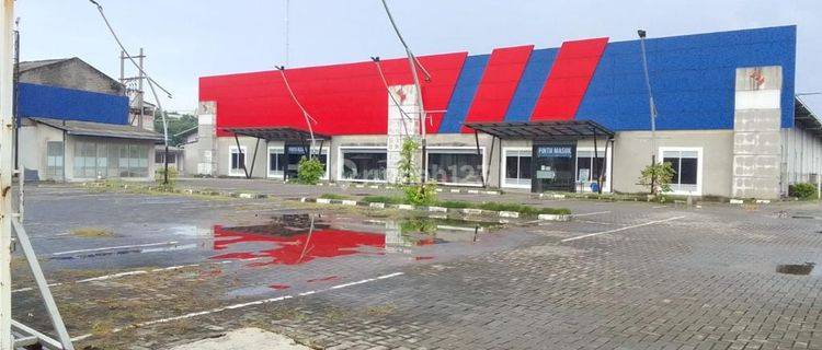 Dijual Pabrik Gudang Showroom Interior di Cengkareng, Jakarta Barat 1