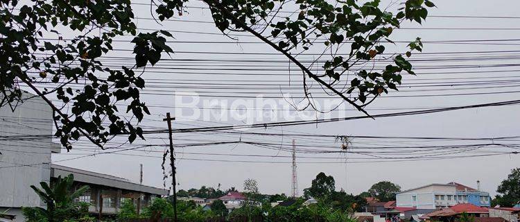 Tanah datar kan di jalan Wahid Hasyim 1