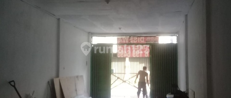 FOR RENT: SHOPHOUSE IN ARCADIA DAANMOGOT TANGERANG 1