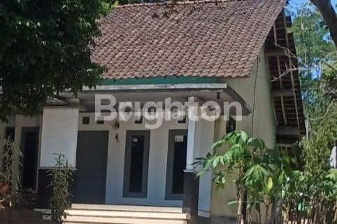 RUMAH PINGGIR JALAN, SIAP HUNI 1